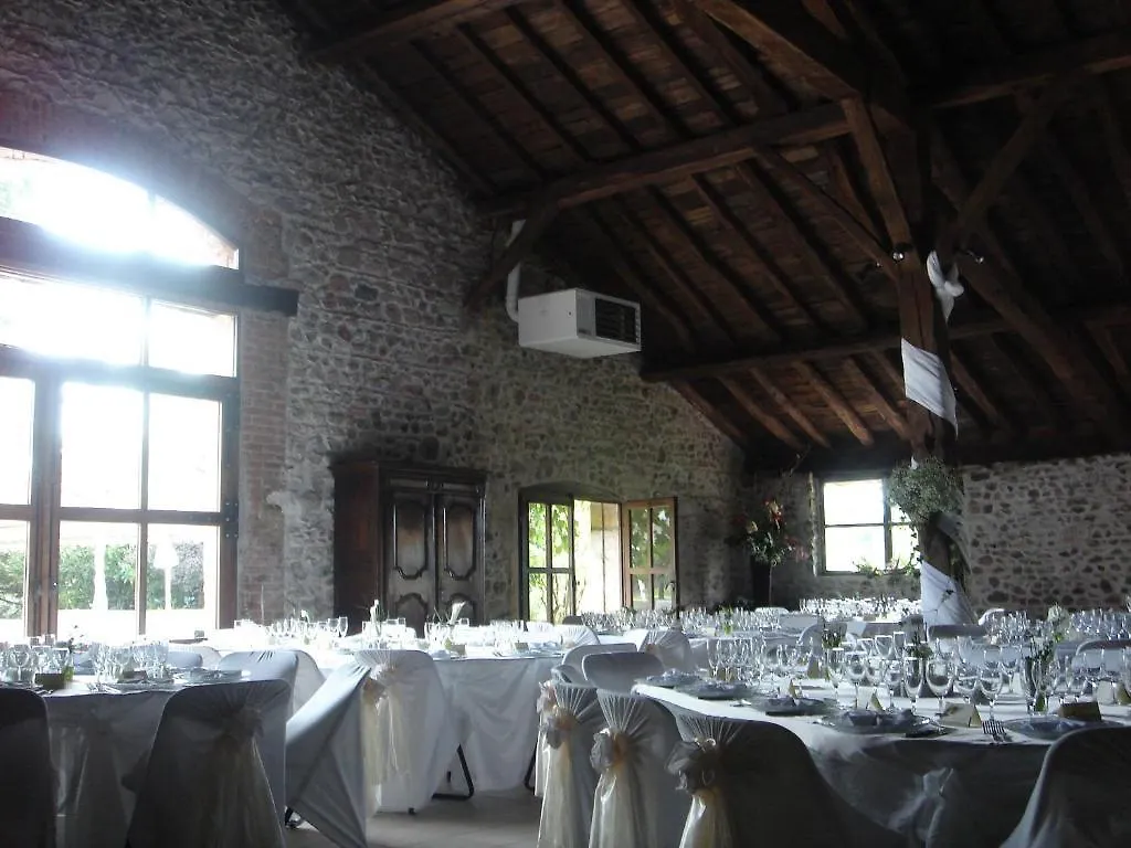 La Ferme Aux Biches Bed & Breakfast Commelle-Vernay